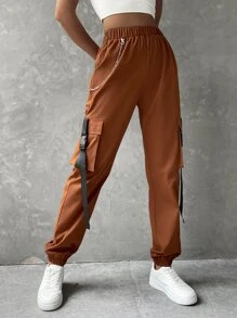 SHEIN Coolane Pantalones cargo con bolsillo con solapa cinta con hebilla con cadena - Marrón - Ver 5