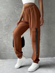 SHEIN Coolane Pantalones cargo con bolsillo con solapa cinta con hebilla con cadena - Marrón - Ver 4