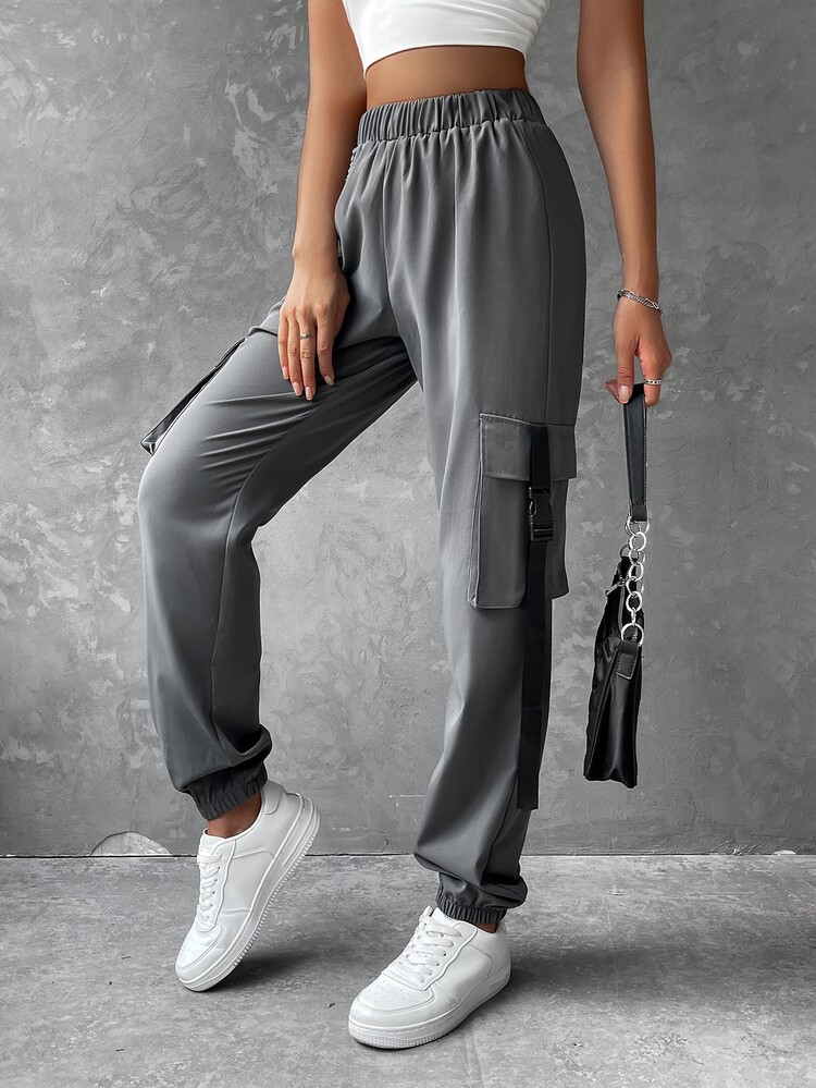 SHEIN Coolane Flap Pocket Buckle Tape Cargo Pants With Chain - Dark Grey - View 4