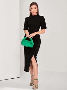 Modelyn 小高領褶邊下擺開叉洋裝 - 黑色 - 查看 5