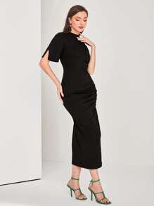 Modelyn 小高領褶邊下擺開叉洋裝 - 黑色 - 查看 6