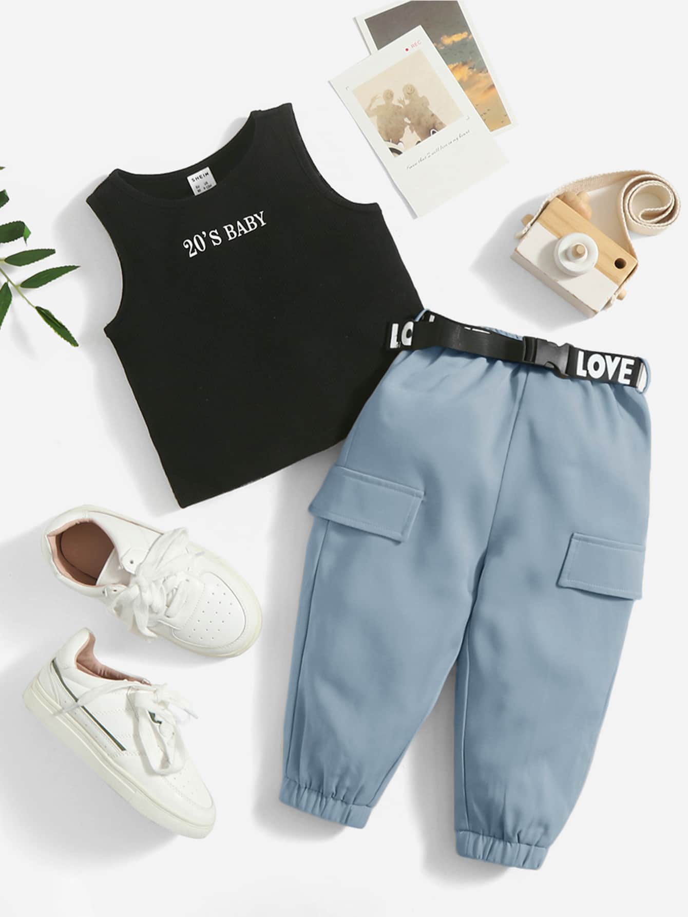 SHEIN 寶貝女孩字母圖形背心上衣＆束腰褲 - 彩色 - 查看 1