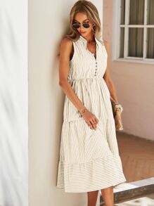 Breezaya 條紋圖案西裝領A字型連衣裙