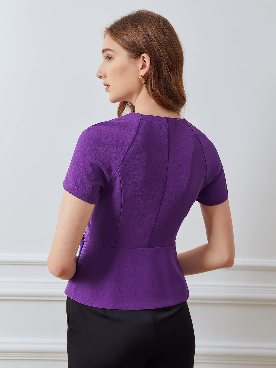 MOTF V-CUT NECK DRAPED TOP