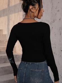 Grunge Floral and Wing Print Rhinestone Detail Rib-knit Tee - Black - View 2