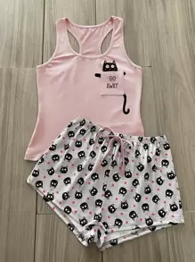 Conjunto de pijama con gráfico de dibujos animados y eslogan con frente anudado