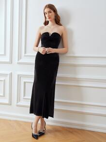 MOTF PREMIUM VELVET RHINESTONE FORMAL DRESS