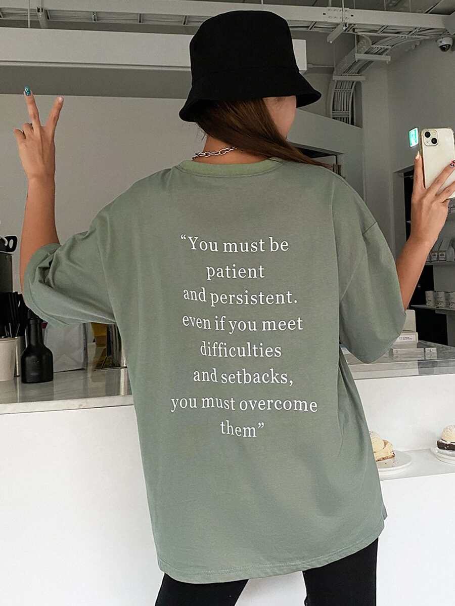 DAZY Camiseta de hombros caídos con estampado de slogan - Verde - Ver 1