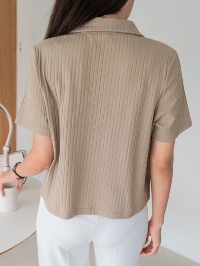 DAZY Tee-shirt avec placket à demi-boutons, décontracté chic pour femme