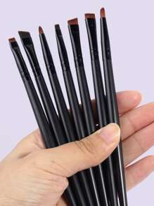 Bộ 7 cọ trang điểm mắt, bao gồm cọ lông mày, cọ môi, cọ chi tiết, dụng cụ trang điểm chuyên nghiệp mềm mại, bộ cọ, bộ cọ trang điểm, bộ cọ trang điểm, bộ trang điểm hoàn chỉnh, bộ cọ trang điểm, bộ trang điểm hoàn chỉnh, bộ cọ, bộ cọ trang điểm, bộ quà tặng trang điểm - màu đen - Xem 2
