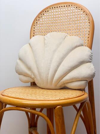 1 st sammetskudde i pilgrimsmusslaform, lämplig för soffa, vardagsrum, sovrum och flera olika miljöer