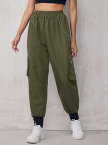 SHEIN Coolane Pantalones cargo con diseño de cadena con bolsillo lateral - Verde militar - Ver 4