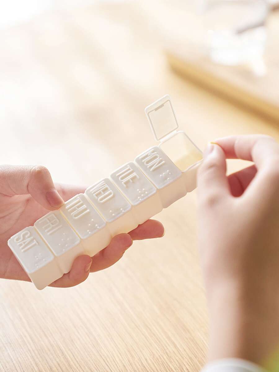 1pc Letter Graphic Portable Medicine Storage Box - White - View 1