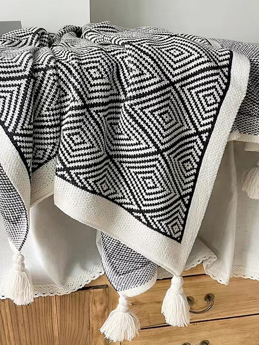1pc Geometric Pattern Tassel Decor Blanket - Multicolor - View 1