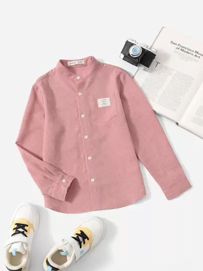 SHEIN Camisa informal para niño preadolescente con cuello alto, bolsillo parche y parche con botones