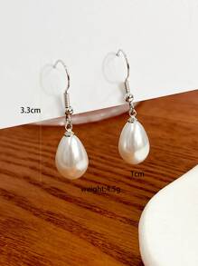 假珍珠水滴耳環 - 白色 - 查看 2
