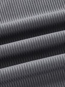 ROMWE Fairycore 骷髅頭圖案蕾絲拼接T恤 - 灰色 - 查看 3