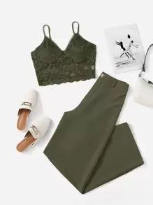 Chiquease 蕾絲吊帶上衣和褲子