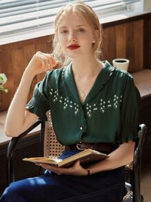 Simple Retro Floral Embroidery Button Front Ruffle Hem Blouse - Dark Green - View 2