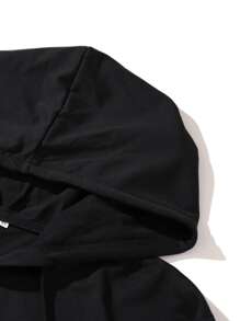 ROMWE MEN Guys Wings And Letter Graphic Drawstring Hoodie & Sweatpants - Black - View 5