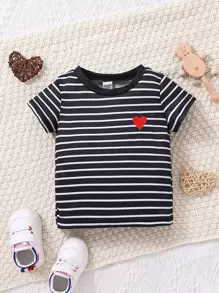 Bebé niño Camiseta con estampado de rayas con bordado de corazón - Blanco y Negro - Ver 1