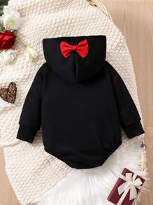 嬰兒女孩心形和字母圖形蝴蝶結細節連帽連體衣