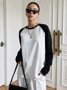 DAZY Camiseta de manga raglán con bloques de color, ropa de otoño para mujer con manga larga - Blanco y Negro - Ver 5