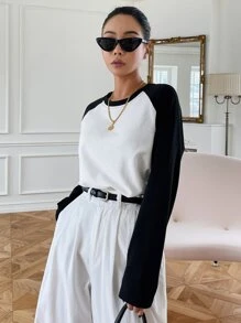 DAZY Camiseta de manga raglán con bloques de color, ropa de otoño para mujer con manga larga - Blanco y Negro - Ver 7