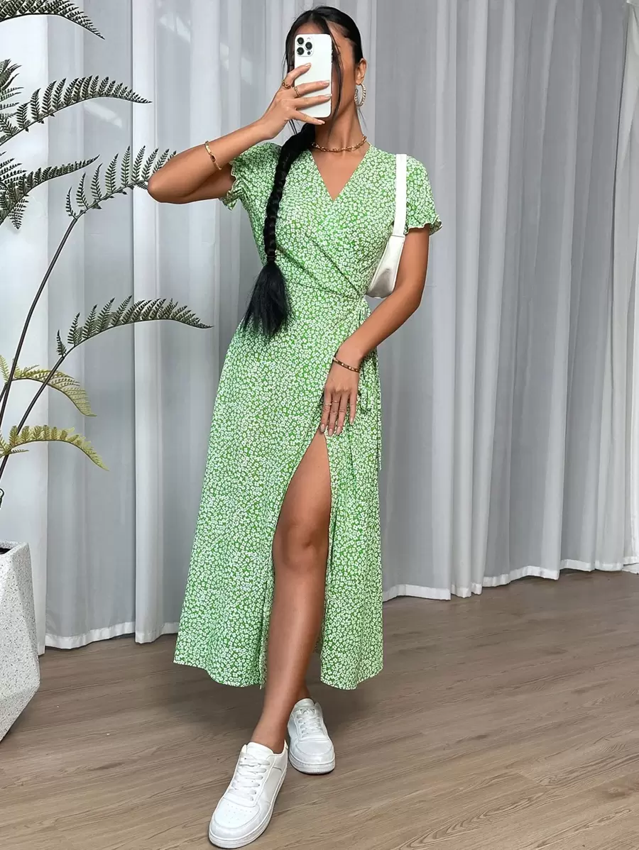SHEIN VCAY Vestido largo verde con diseño floral de primavera, con nudo lateral y envoltura