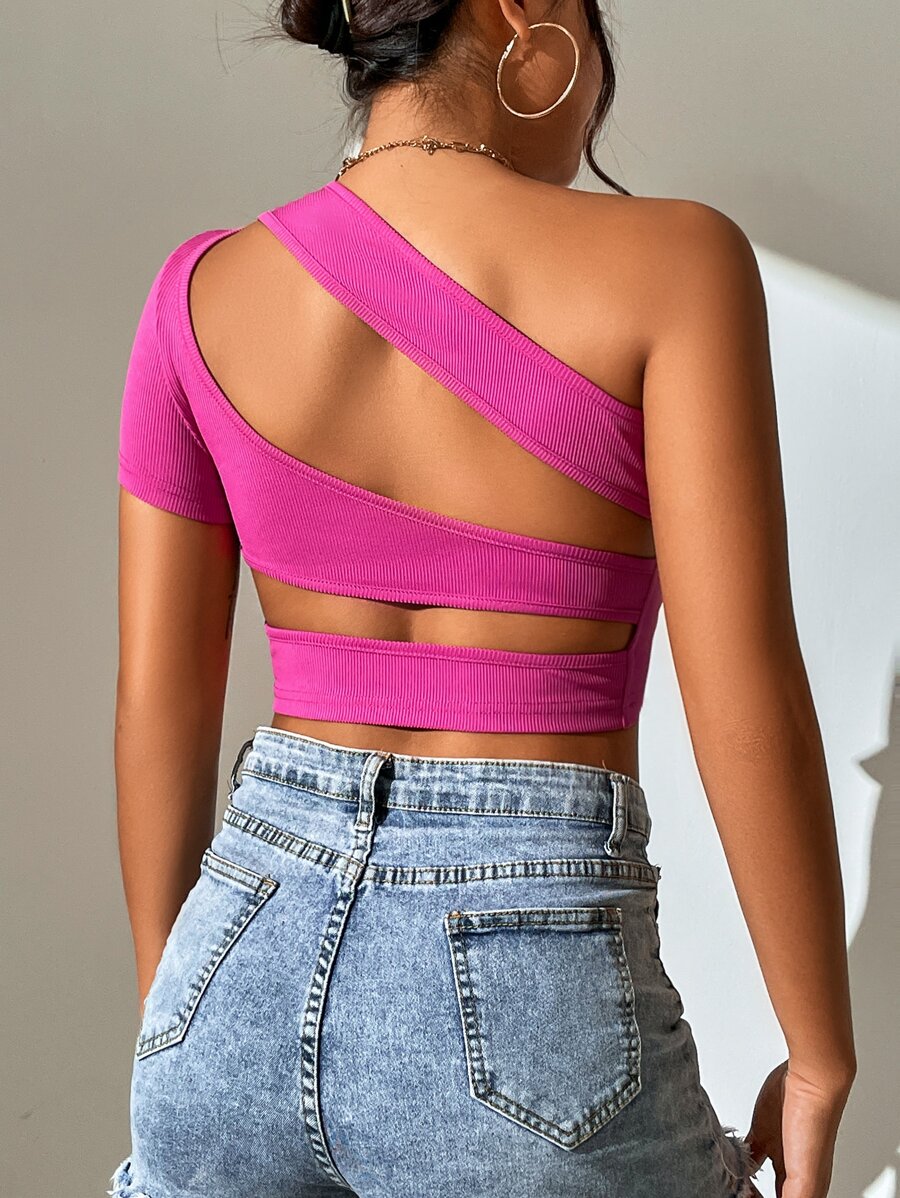 SHEIN Privé لباس علوي قصير موحدة اللون كتف واحد قص مجوف محبوك مضلع