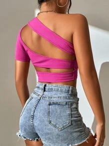 SHEIN Privé لباس علوي قصير موحدة اللون كتف واحد قص مجوف محبوك مضلع