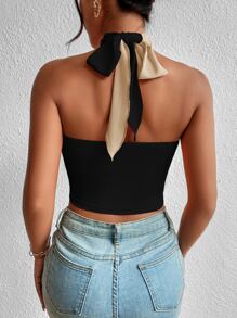 Rafferiza Twist Front Cut Out Crop Halter Top, Đi ra ngoài - Nhiều màu - Xem 2