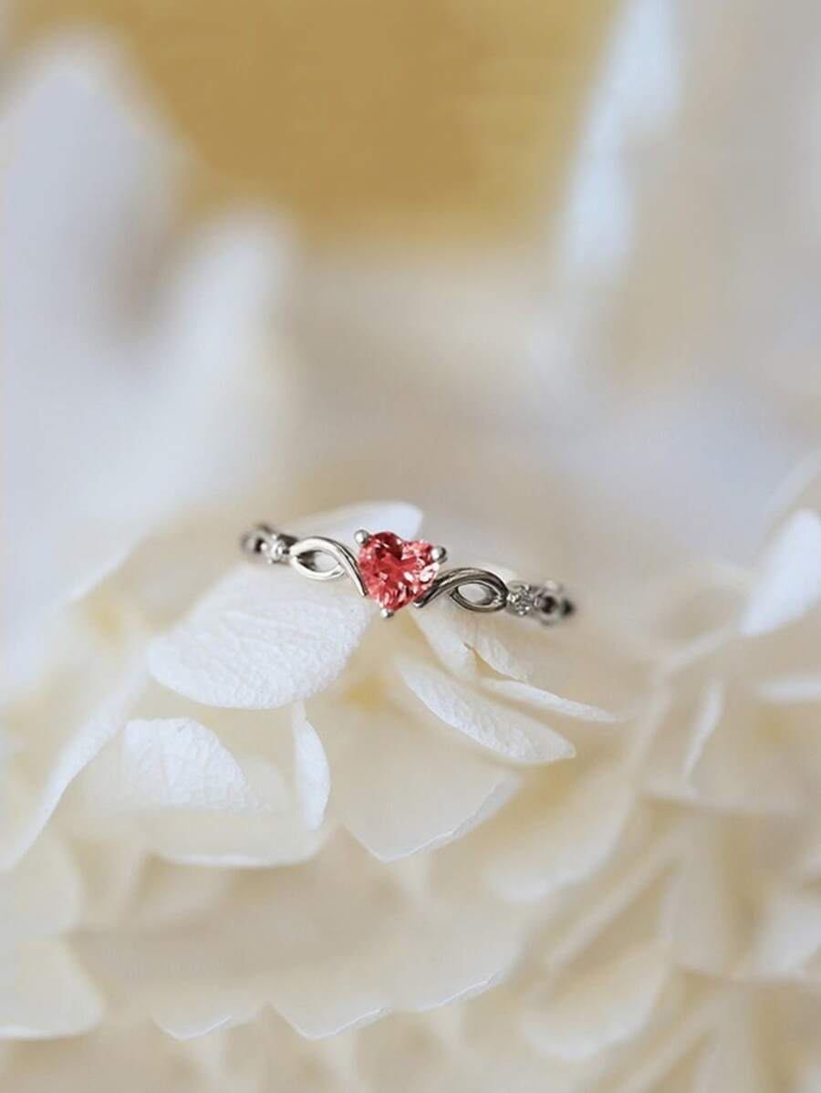 Cubic Zirconia Heart Decor Ring Gorgeous Heart Shaped Diamond Embellished Ring - Silver - View 1