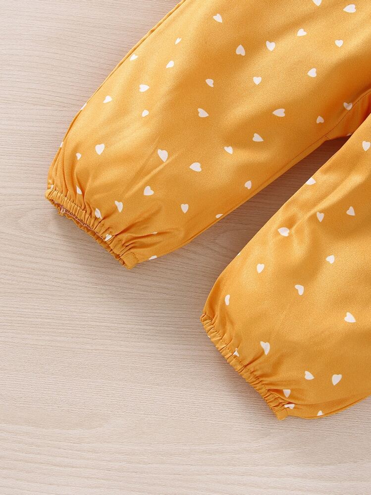 Bebé Mono de tirantes con estampado de corazón fruncido de espalda con tira cruzada - Mostaza Amarilla - Ver 3