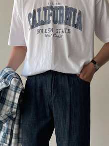 DAZY Men Cotton Letter Graphic Tee - White - View 3