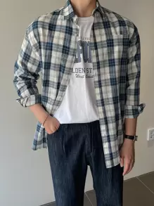 DAZY Men Cotton Letter Graphic Tee - White - View 5