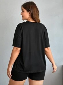 SHEIN LUNE Plus Solid Drop Shoulder Tee & Shorts - Black - View 3