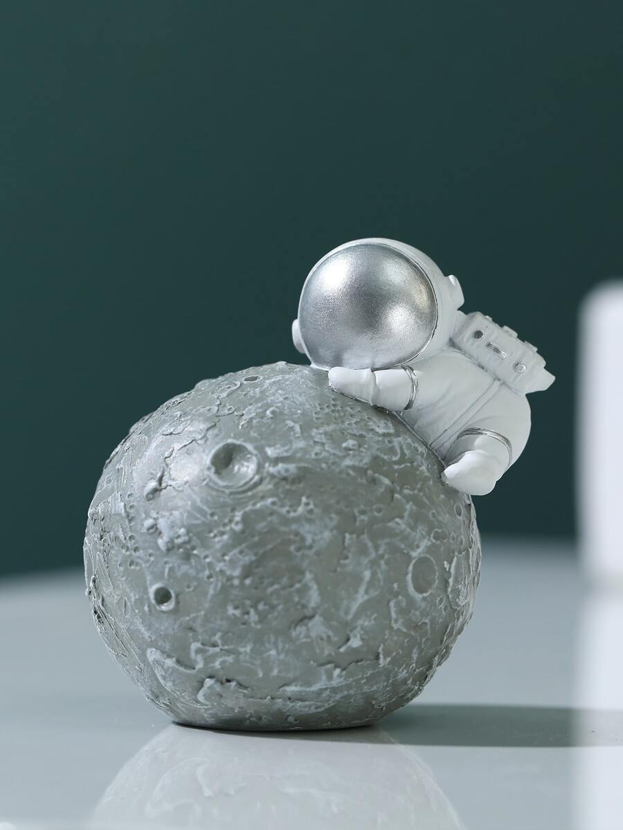 1pc Astronaut & Moon Design Decoration Craft Best Gifts Birthday - Multicolor - View 1