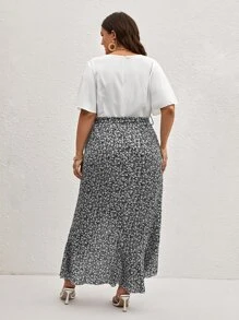 SHEIN Unity Plus Ditsy Floral Tie Front Wrap Dress - Black and White - View 2