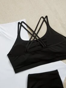 Yoga High Street Plus 3pcs Letter Graphic Crisscross Back Sports Set - Black and White - View 3