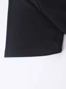 Manfinity Roghcode Men Figure & Slogan Graphic Tee - Black - View 4