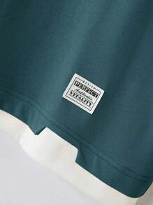 Manfinity Homme 男士字母貼布拼接邊T恤無項鏈 - 墨綠色 - 查看 3