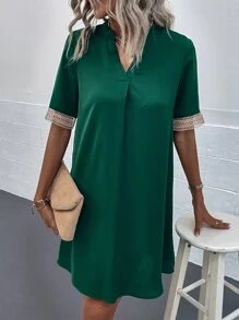 SHEIN LUNE 蕾絲拼接缺口領直筒連衣裙 - 綠色 - 查看 4