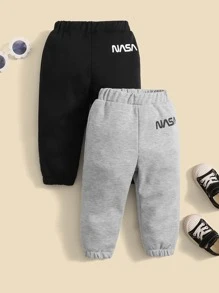 Baby Boy 2pcs Letter Graphic Joggers - Multicolor - View 1