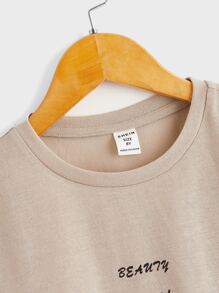 SHEIN 男童简约鸟类字母图案T恤，舒适休闲，适合夏季日常穿着 - 卡其色 - 查看 3