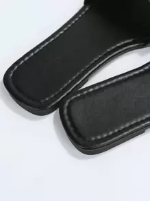 Nuevas sandalias planas con correa para mujer, hebilla de metal versátil y punta cuadrada, zapatos cómodos para la playa para el verano/otoño - Negro - Ver 8