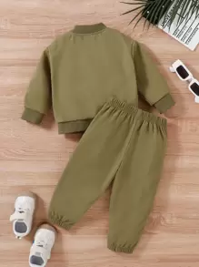 男嬰字母圖案翻蓋細節飛行員夾克和褲子 - 軍綠色 - 查看 2