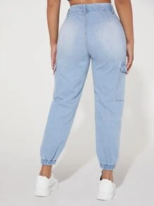 SHEIN PETITE 翻蓋口袋束腳牛仔褲 - 淺色水洗藍 - 查看 2