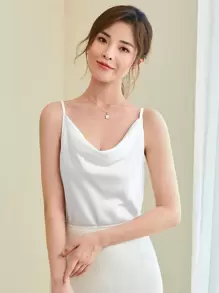 SHEIN BIZwear 垂褶領緞面吊帶上衣工作服