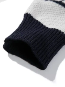 Manfinity 男士卡通圖案拼接邊小高領套頭毛衣 - 彩色 - 查看 3